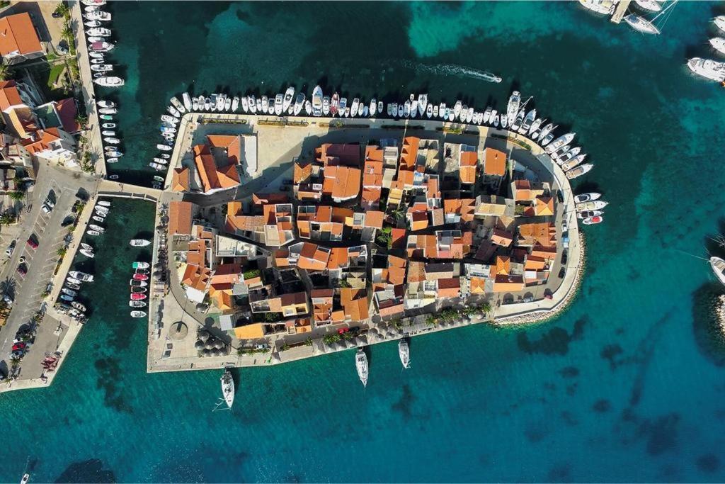 Apartman Lucana Apartman Tribalj Kültér fotó